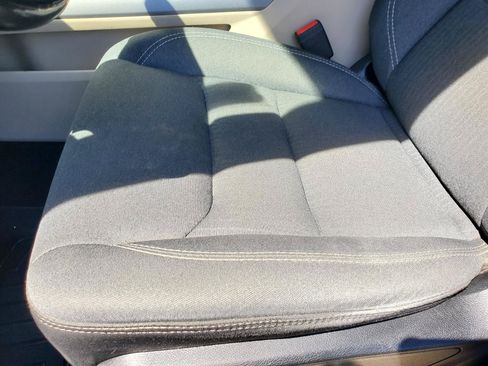 Used 2019 RAM 1500 Big Horn AWD/4WD image 25