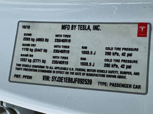 Used 2018 Tesla Model 3 Long Range AWD/4WD image 47
