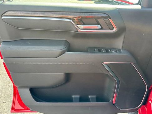 New 2026 GMC Sierra 1500 Elevation image 12