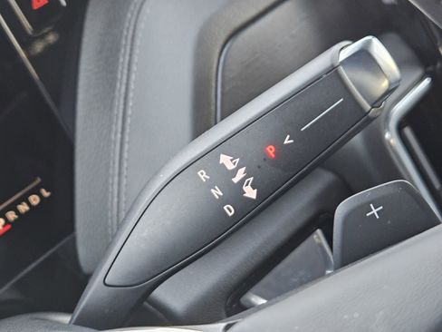 Used 2025 GMC Yukon XL Denali image 30