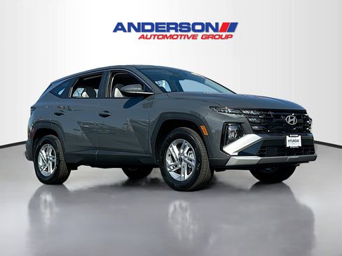 New 2026 Hyundai Tucson SE image 1