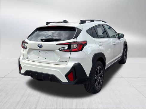 Used 2025 Subaru Crosstrek 2.5i Premium AWD/4WD image 8