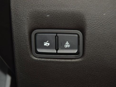 Used 2015 Chevrolet Corvette Z06 w/ 3LZ Preferred Equipment Group image 42