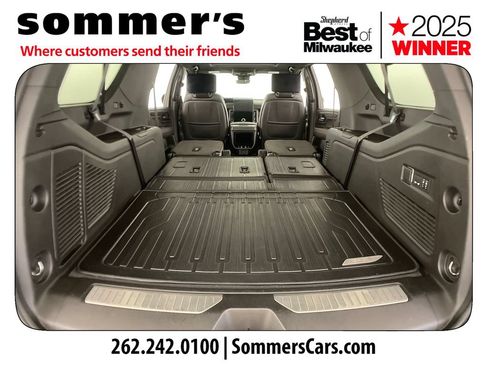 Used 2025 GMC Yukon XL AT4 Ultimate w/ LPO, Floor Liner Package AWD/4WD image 31