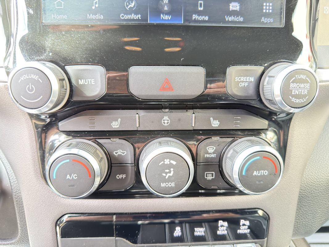 Used 2022 RAM 1500 Big Horn AWD/4WD image 24