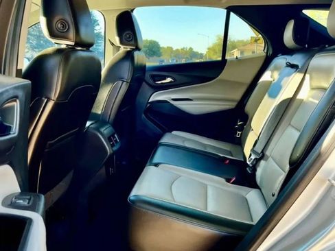 Used 2019 Chevrolet Equinox Premier image 10