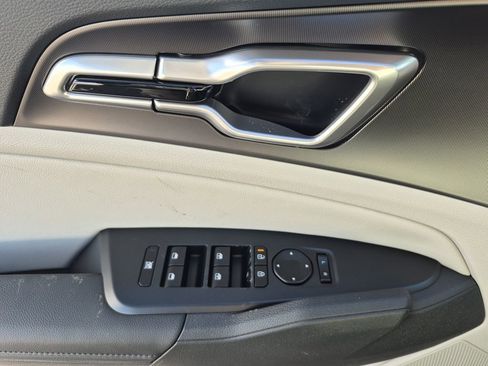 New 2026 Kia Sportage EX image 7