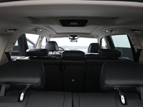 New 2026 BMW X7 xDrive40i w/ Premium Package image 18