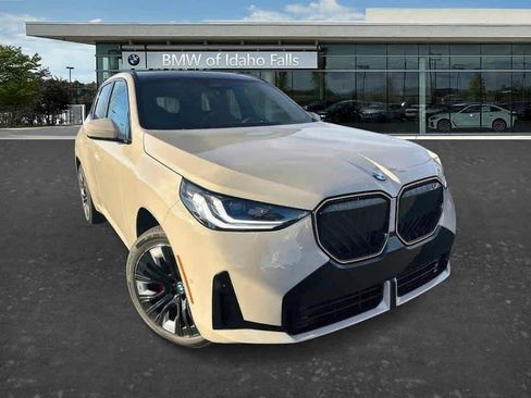New 2026 BMW X3 xDrive30 w/ M Sport Package AWD/4WD image 7