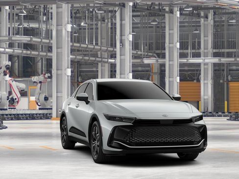 New 2026 Toyota Crown XLE image 16