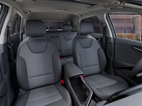 New 2025 Kia Niro EX Touring image 15