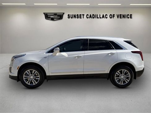 Used 2022 Cadillac XT5 Premium Luxury image 6