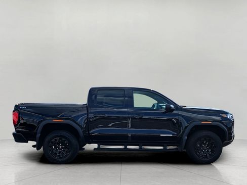 Certified 2026 GMC Canyon Elevation w/ Convenience Package AWD/4WD image 9