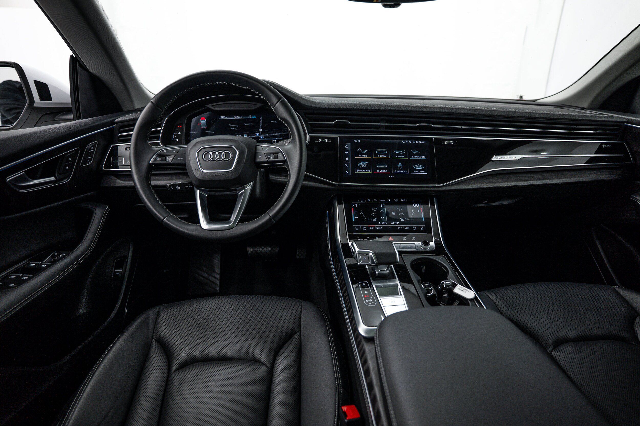 Certified 2023 Audi Q8 Prestige w/ Prestige Package AWD/4WD image 22