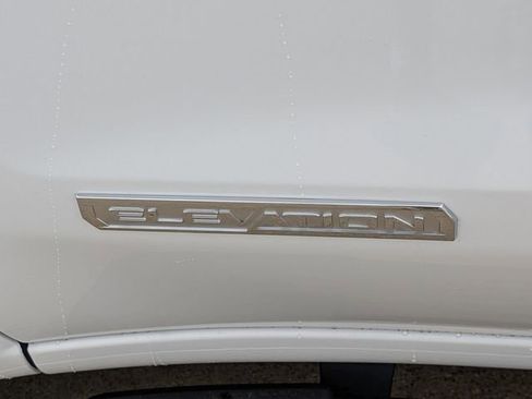New 2026 GMC Sierra 1500 Elevation w/ Elevation Premium Package image 7