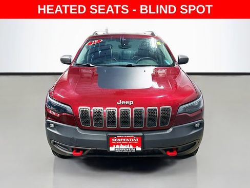 Used 2019 Jeep Cherokee Trailhawk w/ Cold Weather Group image 4
