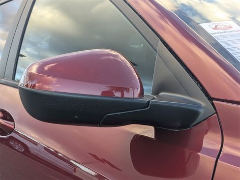 Certified 2025 Chevrolet Trax LT image 12