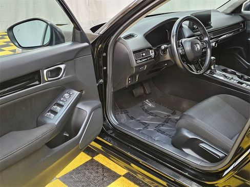 Used 2022 Honda Civic EX image 20
