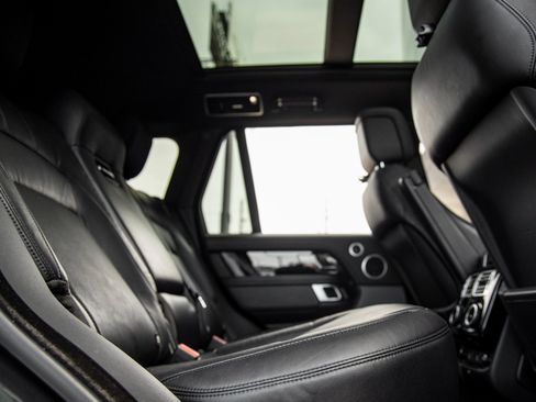 Used 2022 Land Rover Range Rover Westminster Edition image 38