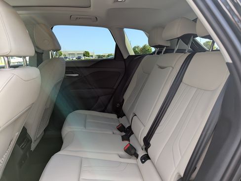 New 2026 Audi Q3 quattro 2.0T AWD/4WD image 16