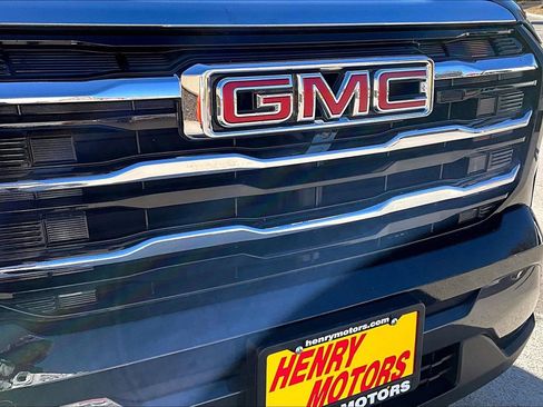 Used 2025 GMC Terrain Elevation image 30