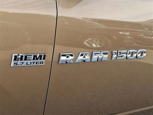 Used 2012 RAM 1500 Big Horn w/ Luxury Group image 25