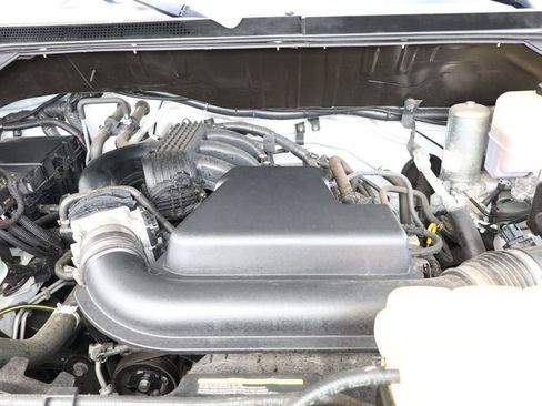 Used 2021 Nissan NV 2500 S image 31