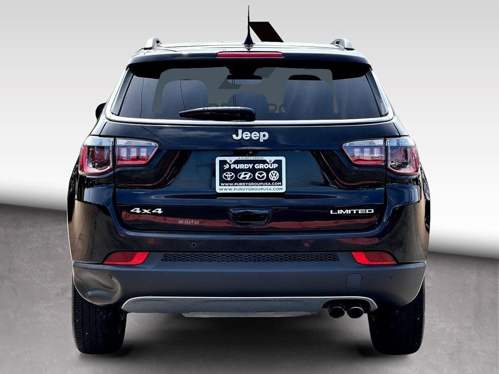 Used 2022 Jeep Compass Limited AWD/4WD image 7