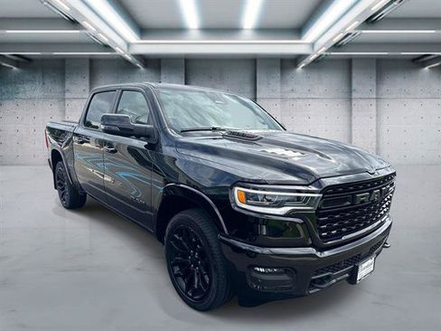 Used 2025 RAM 1500 Limited AWD/4WD image 3