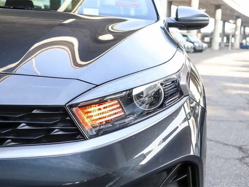 Used 2023 Kia Forte LXS image 7