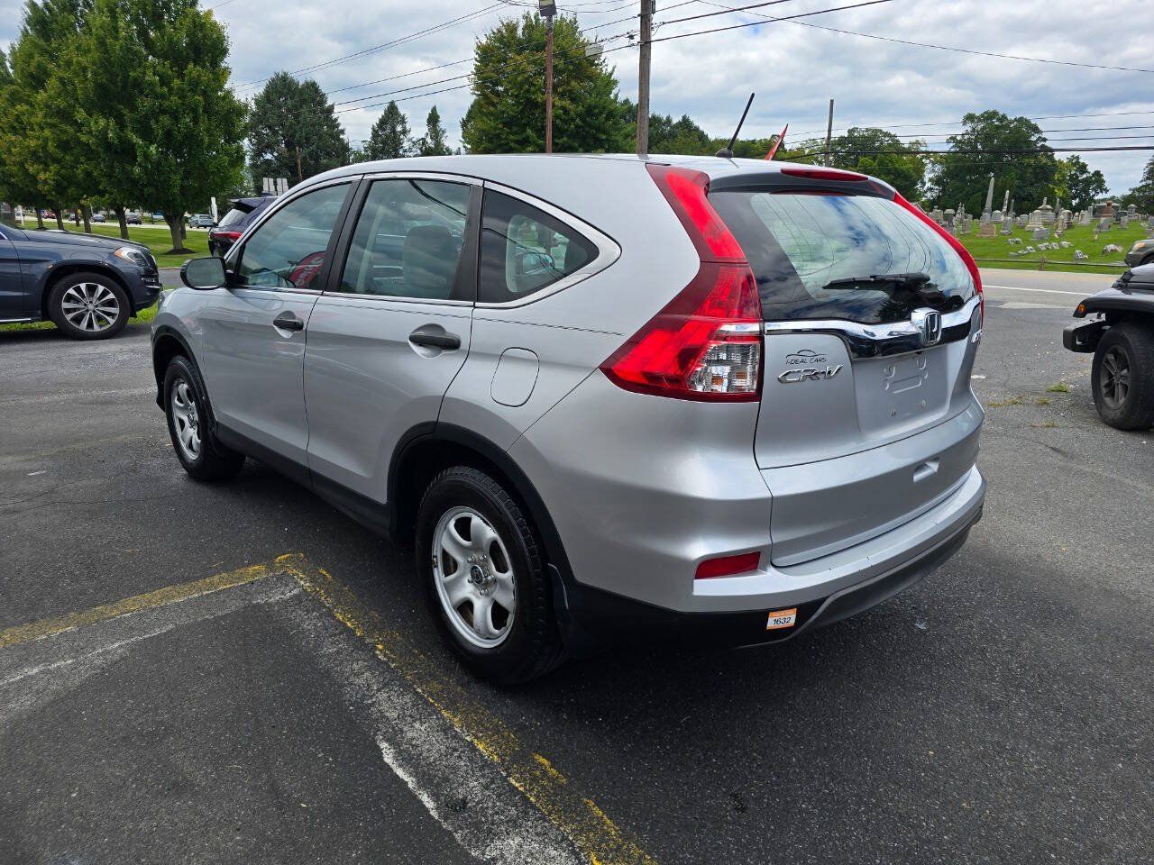 Used 2016 Honda CR-V LX image 5