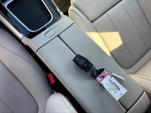 Used 2025 Mercedes-Benz GLA 250 4MATIC image 35