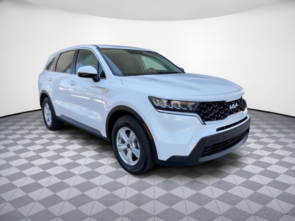 Used 2023 Kia Sorento LX FWD image 7