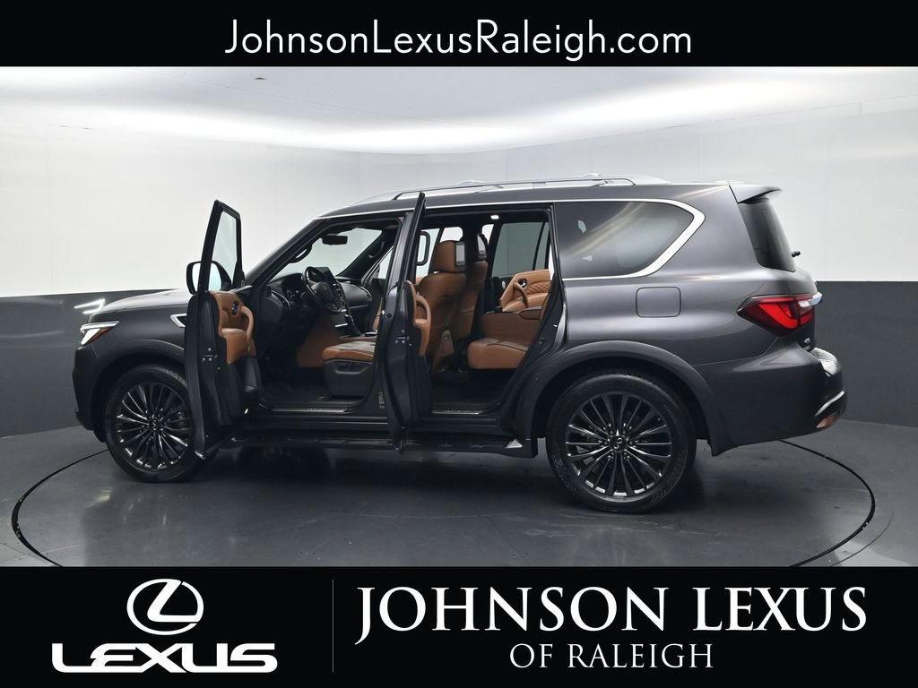 Used 2023 INFINITI QX80 Sensory w/ All-Season Package AWD/4WD image 37