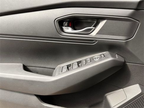 Used 2025 Honda Accord LX image 24