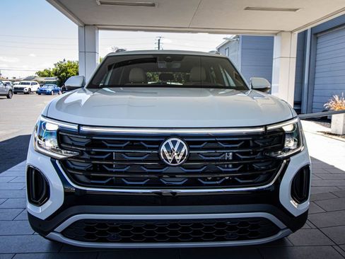 New 2026 Volkswagen Atlas Cross Sport SEL AWD/4WD image 9