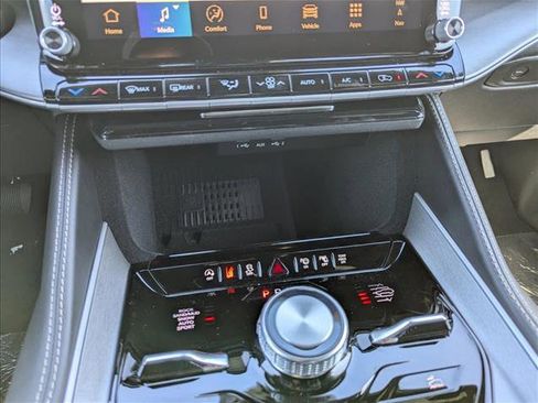 New 2026 Jeep Grand Wagoneer 4WD image 20