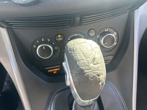 Used 2016 Ford Escape SE image 27