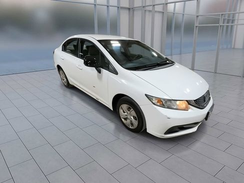 Used 2013 Honda Civic LX image 2