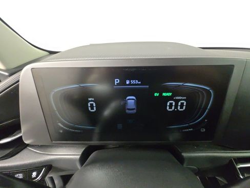 Used 2023 Kia Niro LX FWD image 18