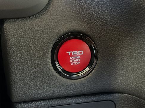 New 2025 Toyota Tundra Limited image 23