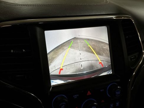 Used 2014 Jeep Grand Cherokee Summit AWD/4WD image 16