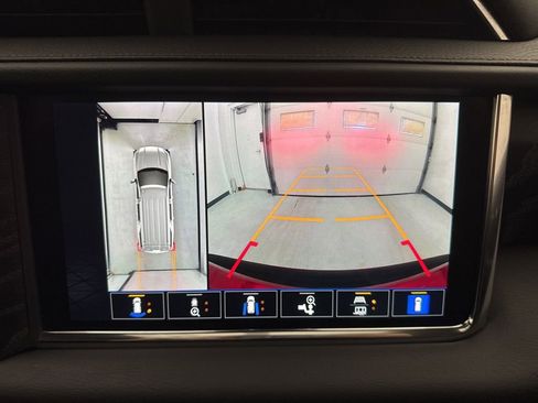 Used 2023 GMC Yukon Denali image 35