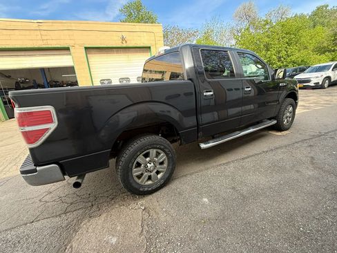 Used 2011 Ford F150 XLT w/ XLT Chrome Pkg AWD/4WD image 6