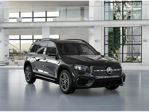 New 2026 Mercedes-Benz GLB 250 4MATIC image 10