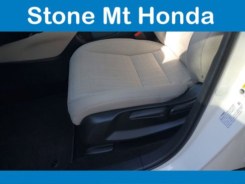 Used 2025 Honda HR-V LX image 18