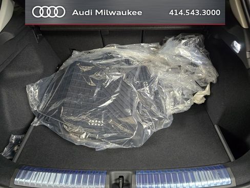 New 2026 Audi Q3 quattro 2.0T AWD/4WD image 12
