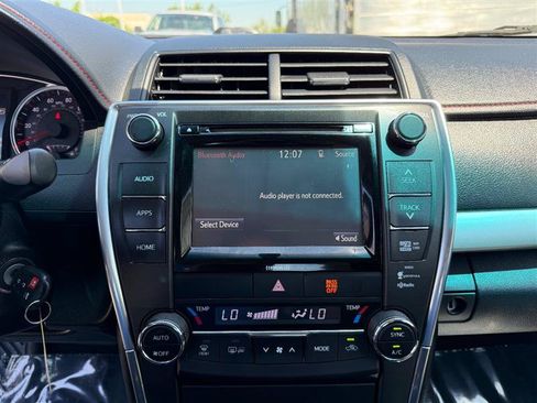 Used 2016 Toyota Camry XSE w/ Moonroof Package FWD image 34