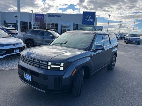 New 2026 Hyundai Santa Fe SE image 1