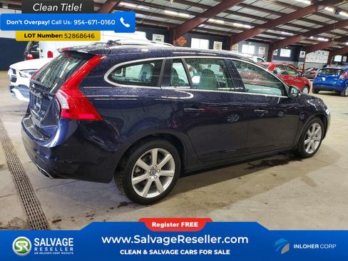 Used 2016 Volvo V60 T5 Premier w/ Convenience Package FWD image 4